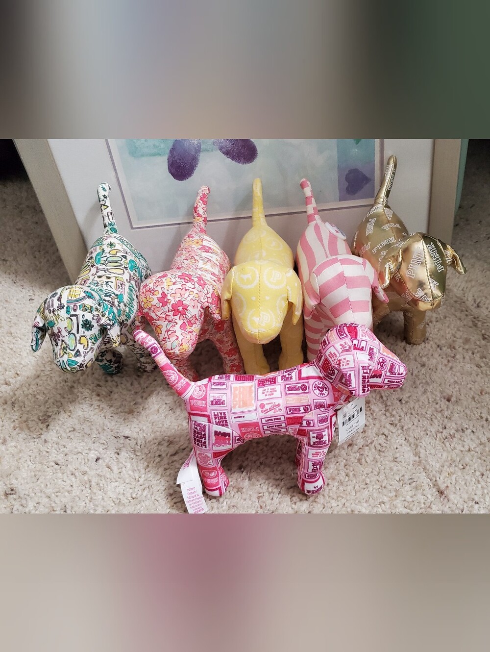 VS Pink Dogs Stuffed. Set 6 Dogs